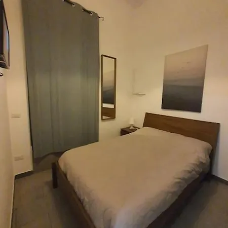 Urban Chic Free Wi-fi- Apartment *